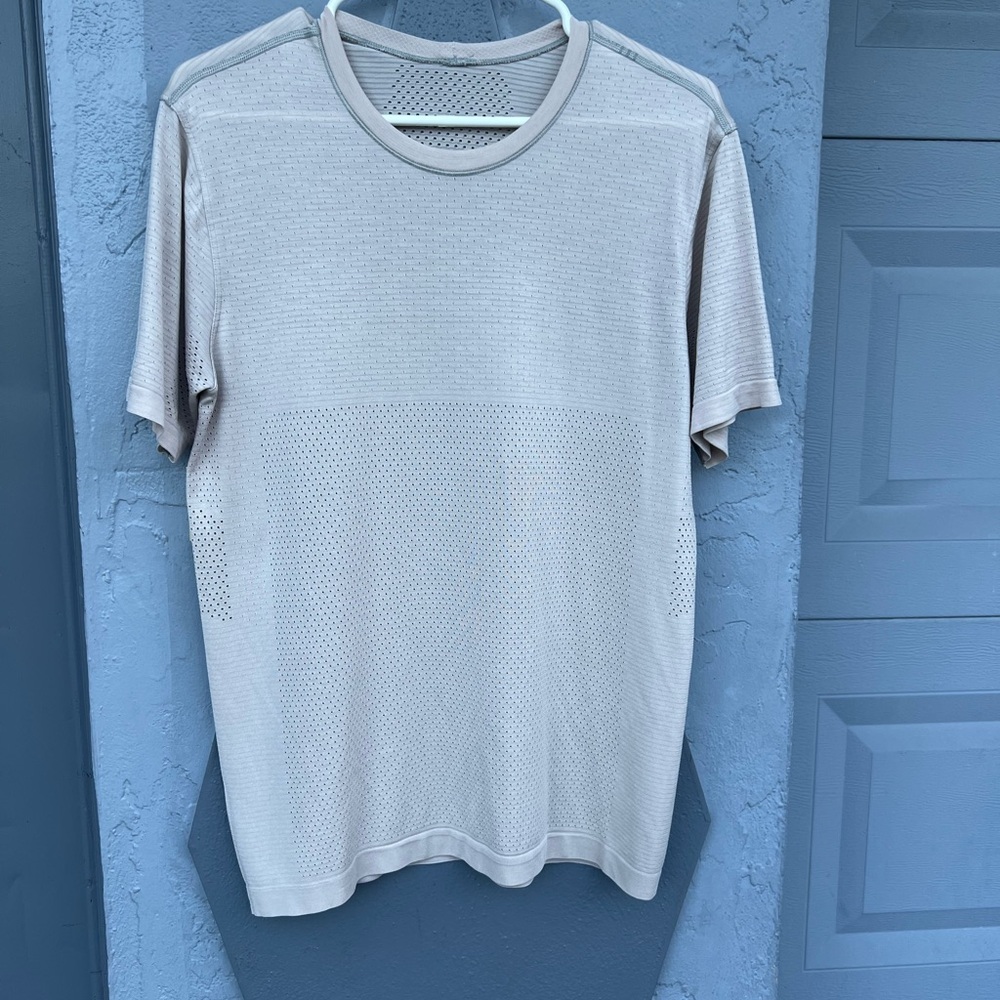 lululemon athletica Light Gray Mesh Tee